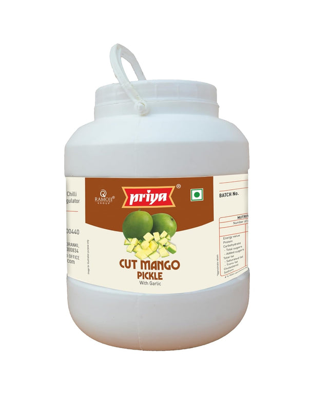 Priya Cut Mango with Garlic Pickle 35oz