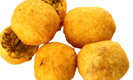 Lilva Kachori (3 Pieces)